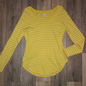 Old Navy long sleeve shirt
